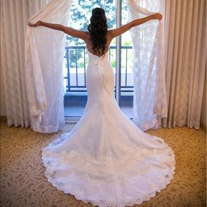 Essence of Australia Wedding Gown